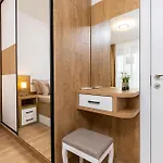The Modern Wood By Flat Mаnager * פלובדיב